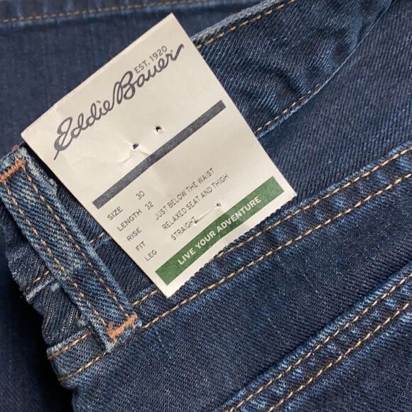 EDDIE BAUER - Relaxed Fit Jeans - Picture 2 of 4